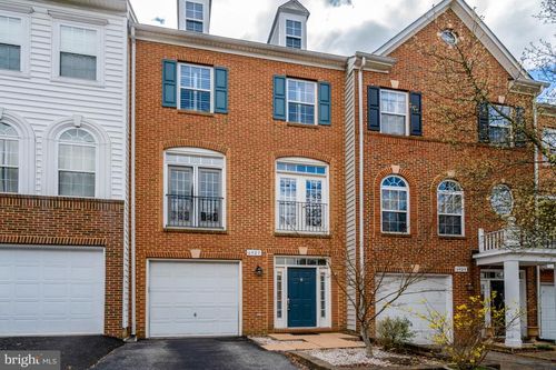 6927 Rolling Creek Way, ALEXANDRIA, VA, 22315-6125 | Card Image