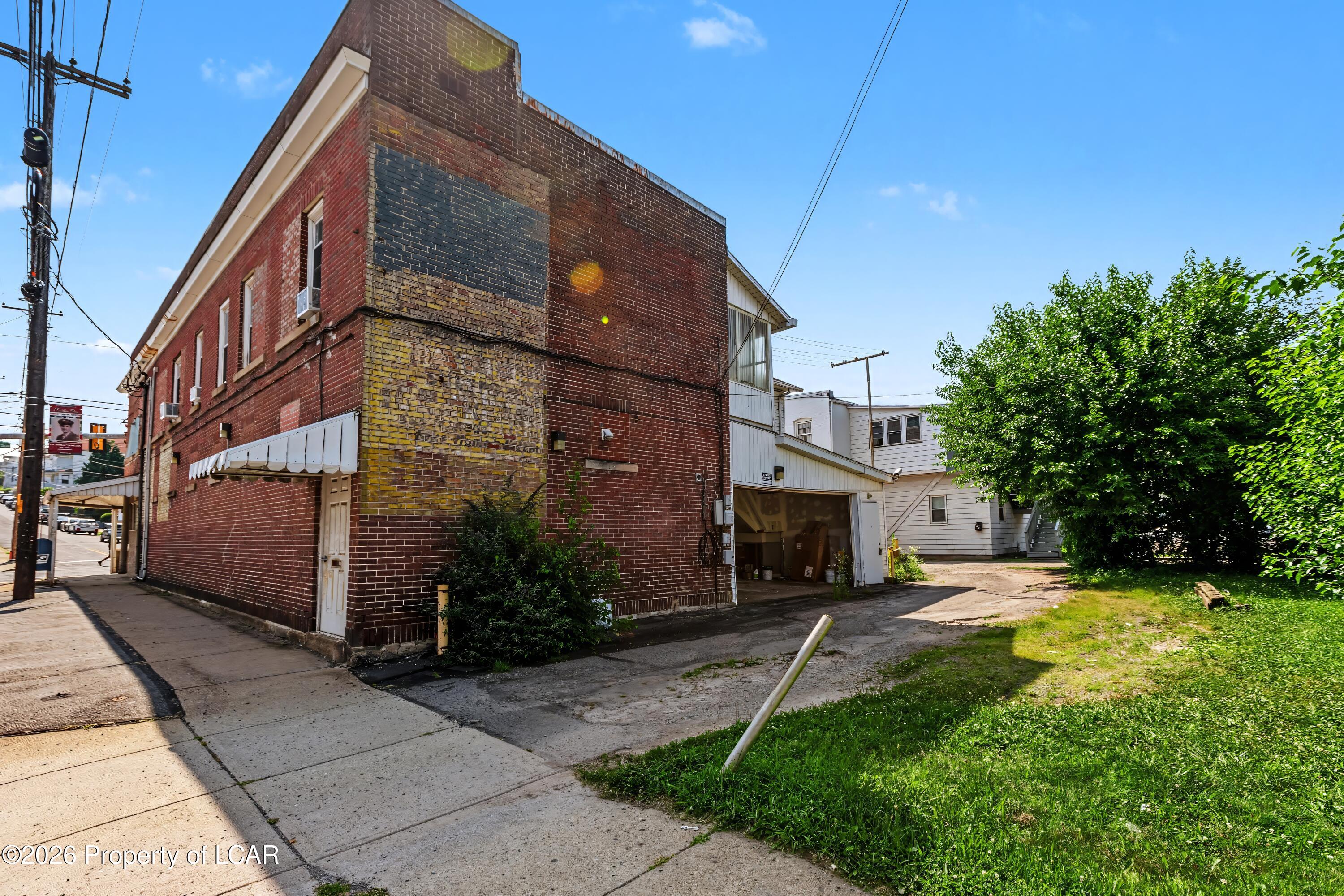 Commercial Sale in Edwardsville 4