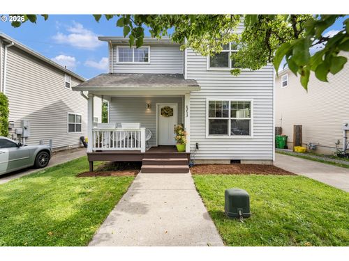 8253 N Bliss St, Portland, OR, 97203-1173 | Card Image