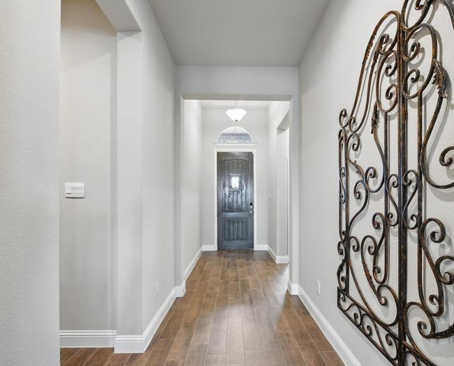 2172 Knightsgate Rd, House other with 4 bedrooms, 2 bathrooms and null parking in Argyle TX | Image 5