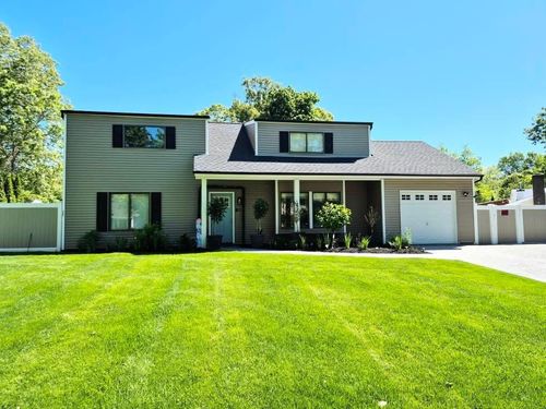 3 Mount Snow Ln, Coram, NY, 11727-2026 | Card Image