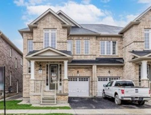 18 Guildhouse Dr, Brampton, ON, L7A4W5 | Card Image