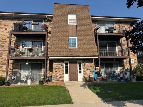 apt-102-9815 Nottingham Ave, Chicago Ridge, IL, 60415-1026 | Card Image