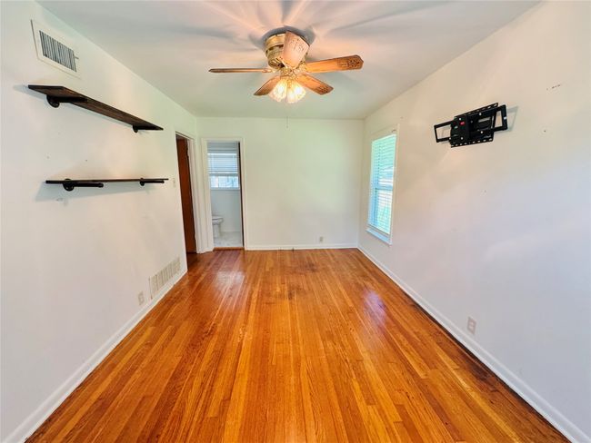 1015 W Sycamore St, House other with 3 bedrooms, 2 bathrooms and null parking in Sherman TX | Image 32