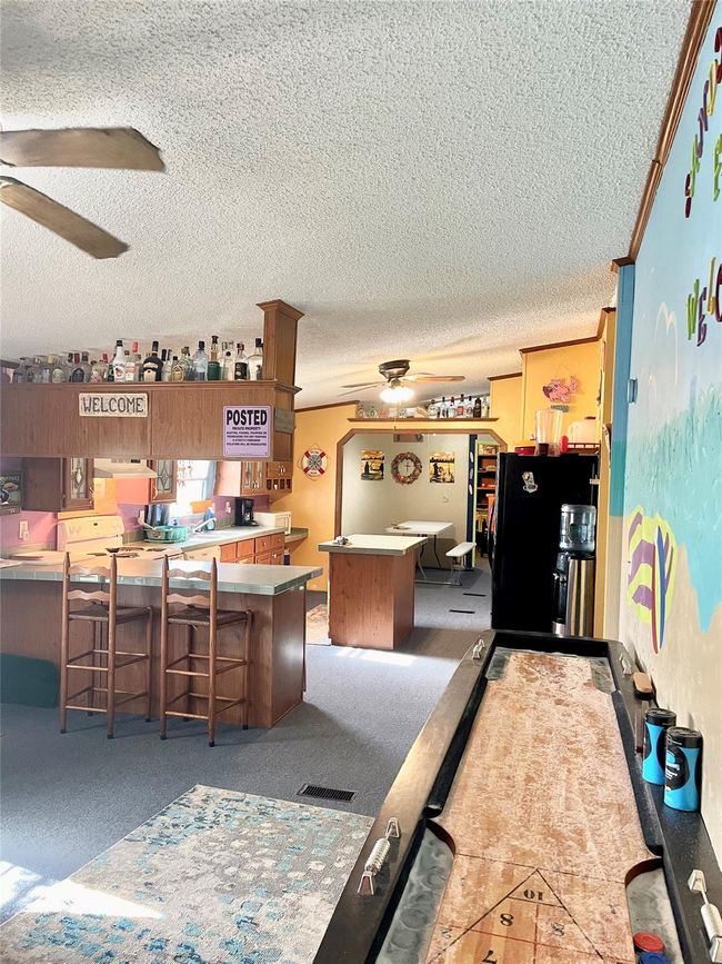 82 Swallow Dr, House other with 5 bedrooms, 3 bathrooms and 2 parking in Palacios TX | Image 7