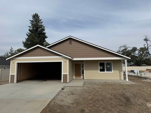 9 S Rivista Ln, Greenacres, WA, 99016-5523 | Card Image