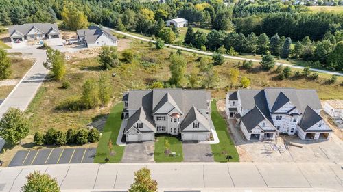 430-4-1830 Woodland Way, Slinger, WI, 53086 | Card Image