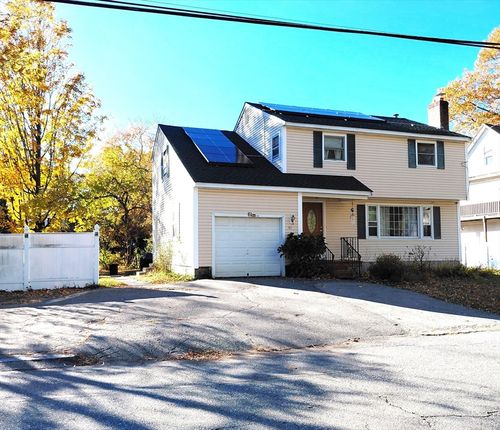 61 Florence Ave, Lowell, MA, 01851-3032 | Card Image