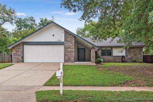 7305 Peach Ave, Broken Arrow, OK, 74011-5809 | Card Image