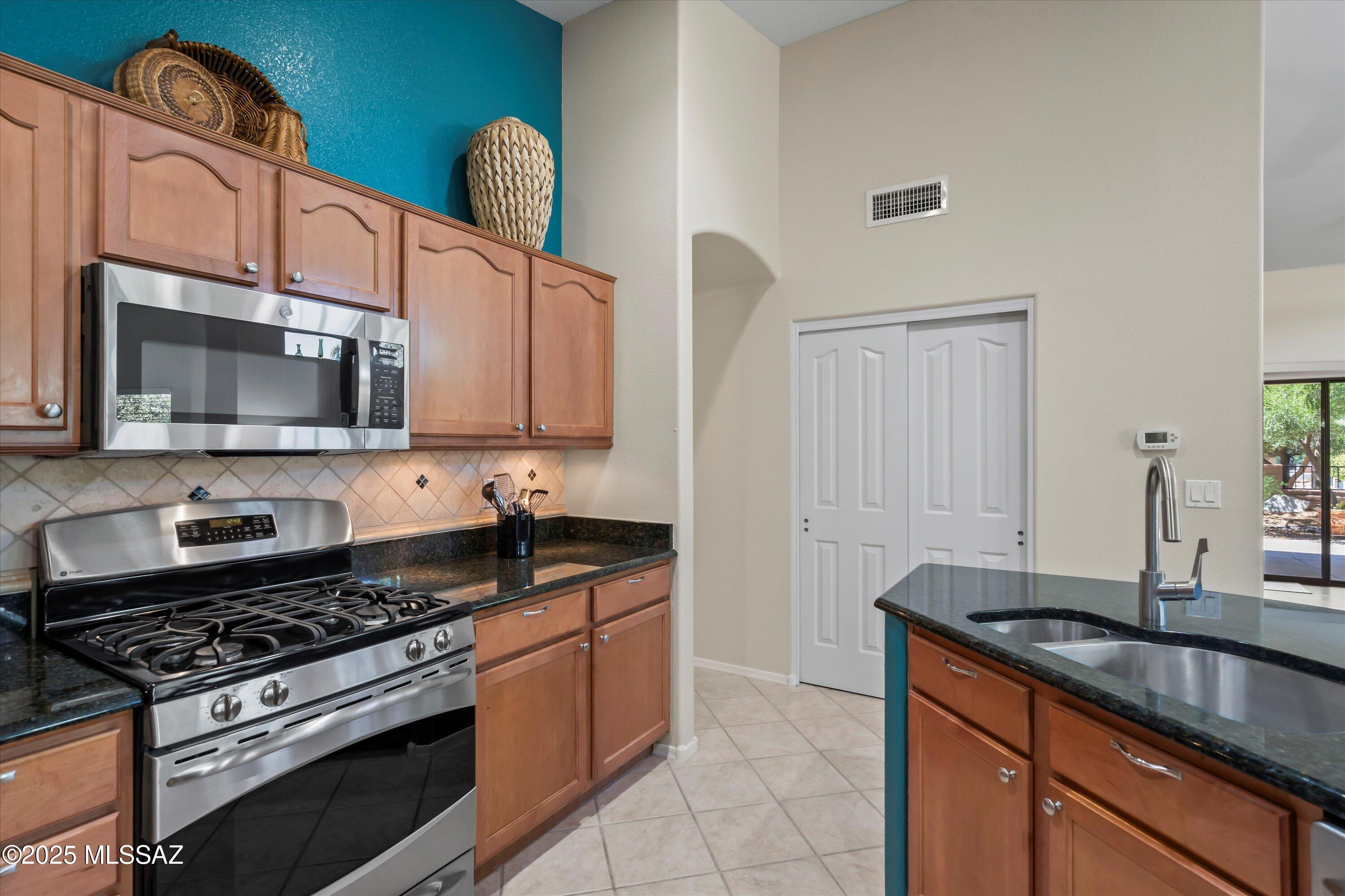 Residential in Green Valley 4