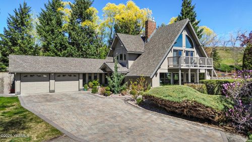 8603 Hawthorn Dr, Yakima, WA, 98908-1032 | Card Image