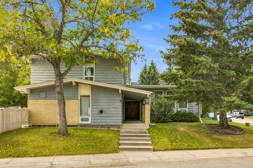 12003 Cannes Rd Sw, Calgary, AB, T2W1N1 | Card Image