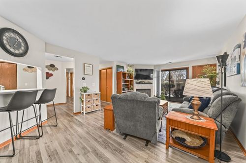 d-116 E Freistadt Road, Thiensville, WI, 53092 | Card Image