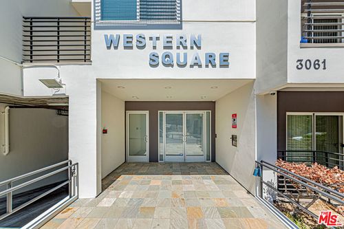 204-3061 W 12th Pl, Los Angeles, CA, 90006-3195 | Card Image