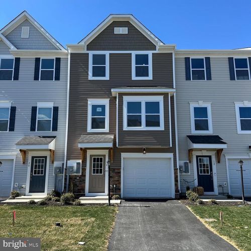 16 Zander Road, INWOOD, WV, 25428 | Card Image