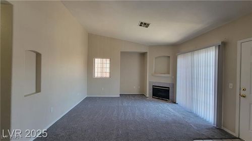 unit-2184-4730 Craig Rd, Las Vegas, NV, 89115-1865 | Card Image