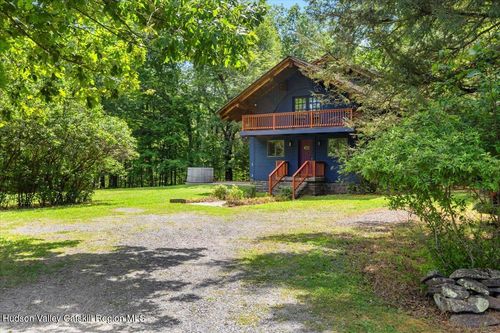 71 Wegabauer Rd, Saugerties, NY, 12477-3075 | Card Image
