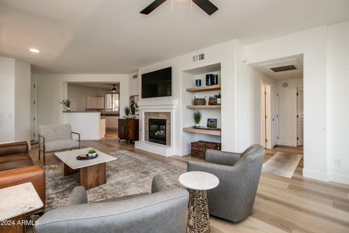 1043-15221 N Clubgate Dr, Scottsdale, AZ, 85254-2637 | Card Image