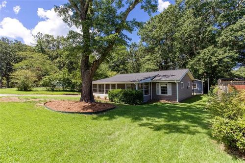 2880 Hall Dr Se, Smyrna, GA, 30082-2030 | Card Image