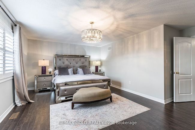 251 Father Tobin Rd, House other with 6 bedrooms, 4 bathrooms and 4 parking in Brampton ON | Image 17