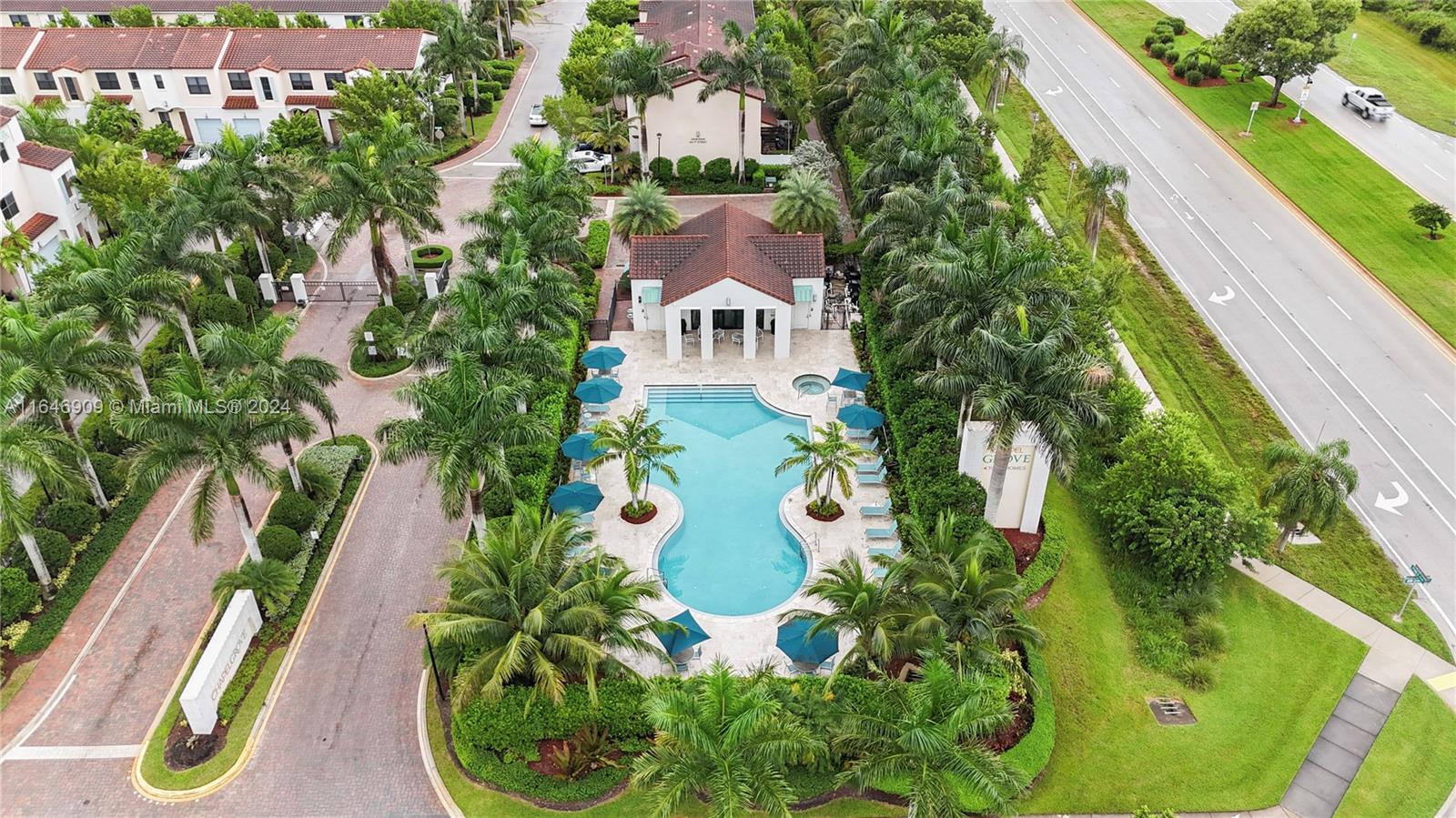 209th Trl, Pembroke Pines, FL 33029