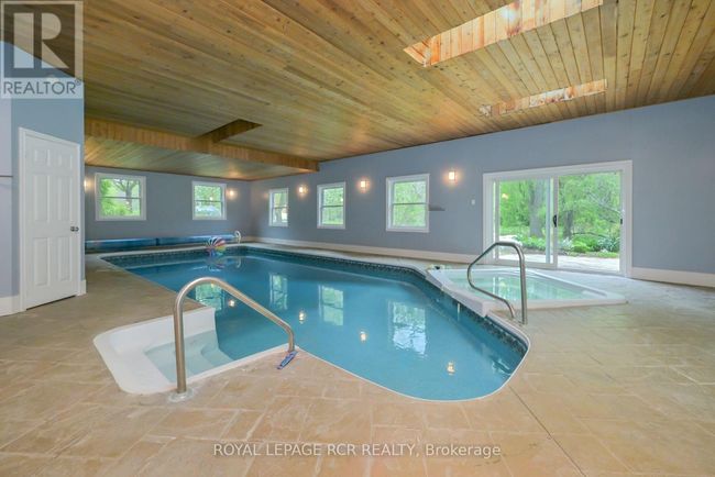 2093 Con Rd 5, House other with 3 bedrooms, 4 bathrooms and 12 parking in Adjala-Tosorontio (Loretto) ON | Image 25