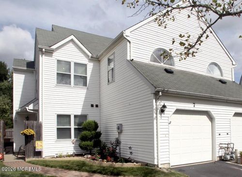 7 Browning Ct, Freehold, NJ, 07728-4307 | Card Image