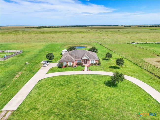 444 E Maxwell Ditch Rd, House other with 3 bedrooms, 2 bathrooms and null parking in Port Lavaca TX | Image 5