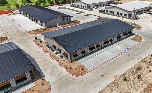 2810 Hardy St, Venus, TX, 76084-4069 | Card Image