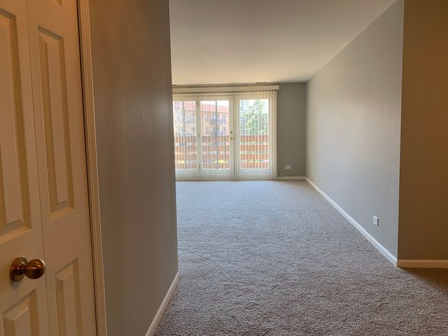 D301 - 1910 Chestnut Ave, Condo with 3 bedrooms, 2 bathrooms and 2 parking in Glenview IL | Image 10