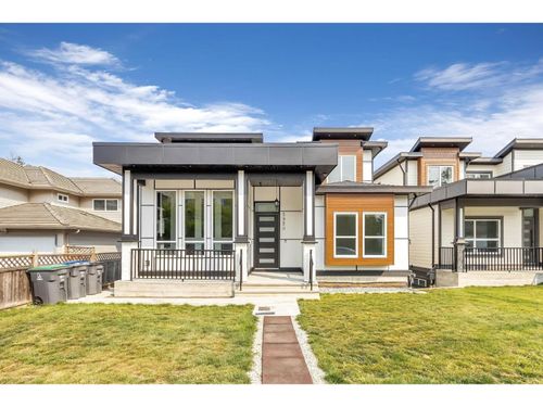 5950 168 St, Surrey, BC, V3S3X6 | Card Image