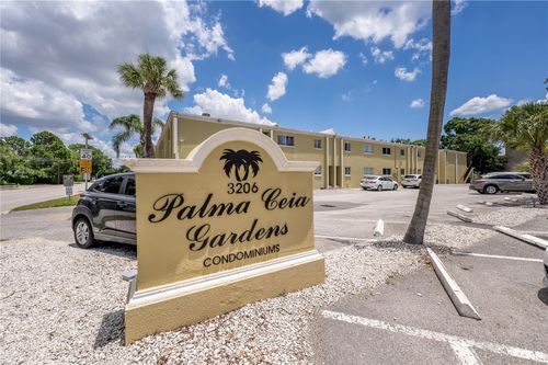 129-3206 W Azeele St, Tampa, FL, 33609-4922 | Card Image