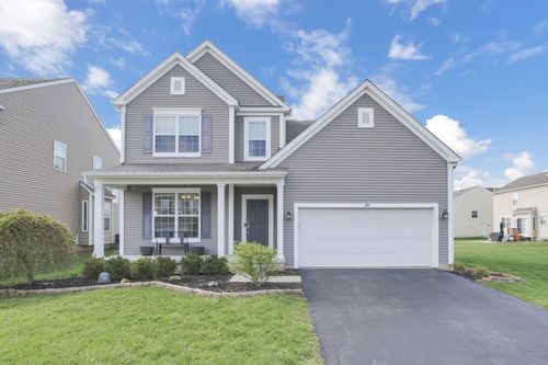 619 Black Hawk Dr, Marysville, OH, 43040-8125 | Card Image