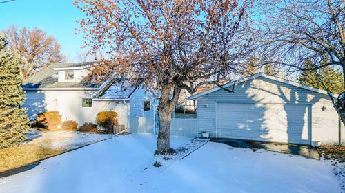 196 W 100 S, Raymond, AB, T0K | Card Image