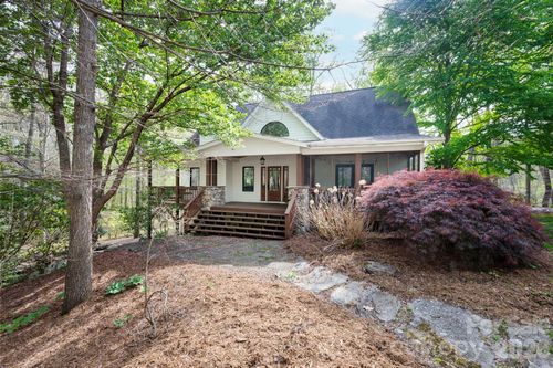 257 Jones Cove Rd, Asheville, NC, 28805-8700 | Card Image