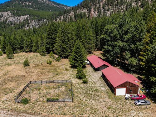 17210 Entiat River Rd, Entiat, WA, 98822-9788 | Card Image