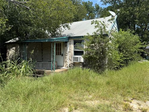 405 S Colorado St, Whitney, TX, 76692-2630 | Card Image