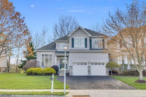 33 Pony Ln, Flemington, NJ, 08822-3440 | Card Image