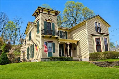 12 Eagle St, Mount Morris, NY, 14510-1129 | Card Image