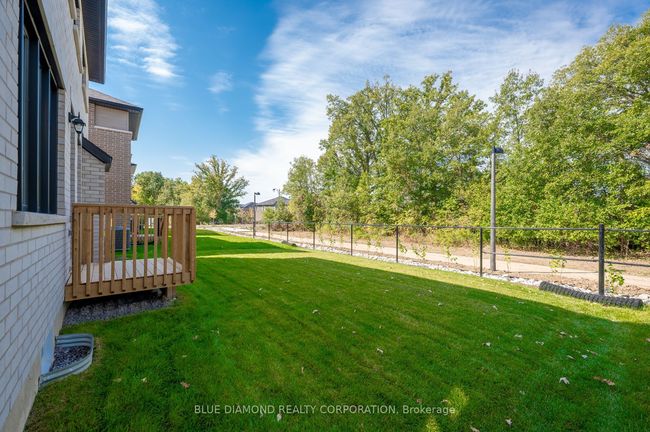 1423 Wellwood Terr, House other with 4 bedrooms, 4 bathrooms and 1 parking in Milton ON | Image 4