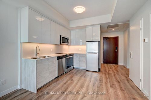 813-60 Frederick St, Kitchener, ON, N2H0C7 | Card Image