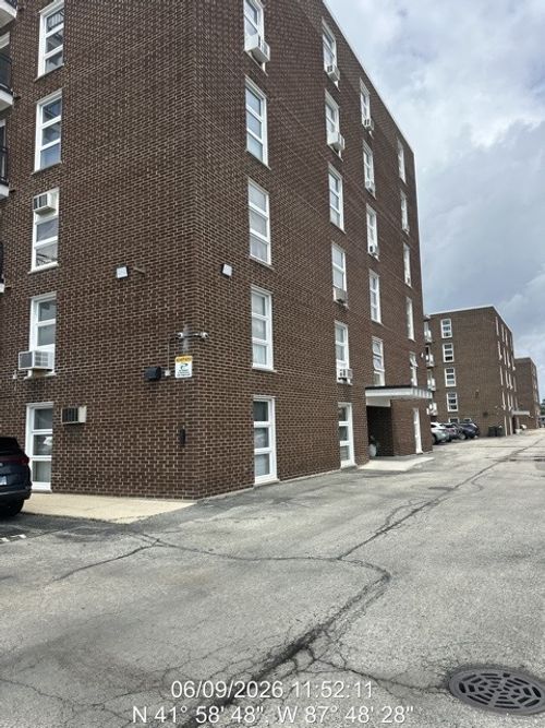 504-7229 W Higgins Ave, Chicago, IL, 60656-1859 | Card Image