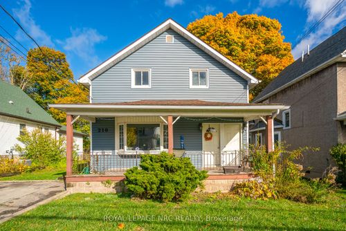 210 Phipps St, Fort Erie, ON, L2A2V5 | Card Image