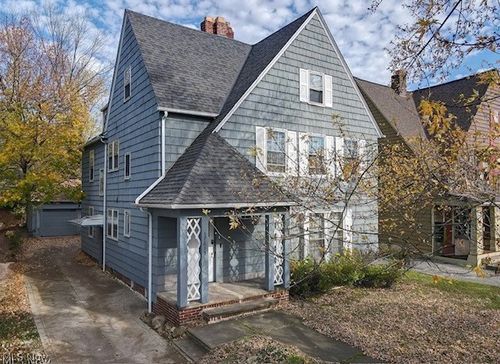 2-17615 Winslow Rd, Shaker Heights, OH, 44120-3481 | Card Image