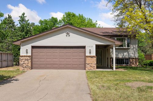 11312 Florida Ave N, Champlin, MN, 55316-3390 | Card Image