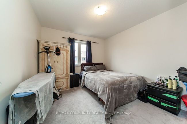 6 Westfield Dr, House attached with 3 bedrooms, 3 bathrooms and 1 parking in Whitby ON | Image 30