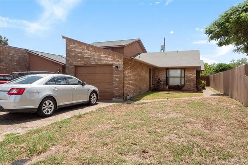 3048 S Buckingham Ct, Brownsville, TX, 78526-3736 | Card Image
