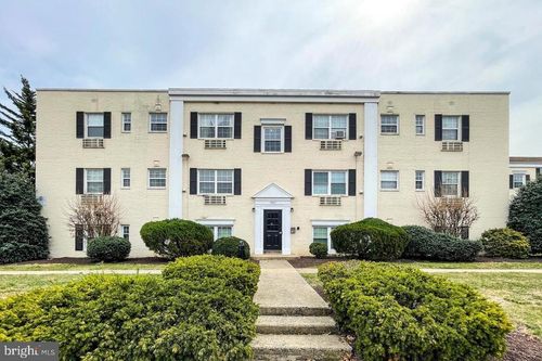 303-2301 Farrington Ave, ALEXANDRIA, VA, 22303-1541 | Card Image