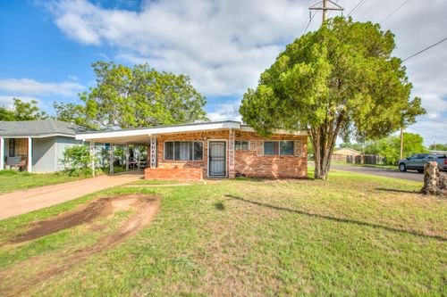 3102 Woodlawn Dr, San Angelo, TX, 76901-1812 | Card Image