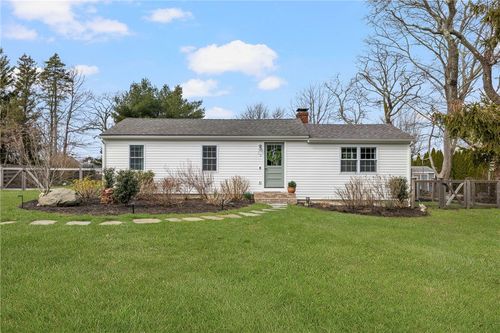 13 Starboard Ave, Jamestown, RI, 02835-3047 | Card Image